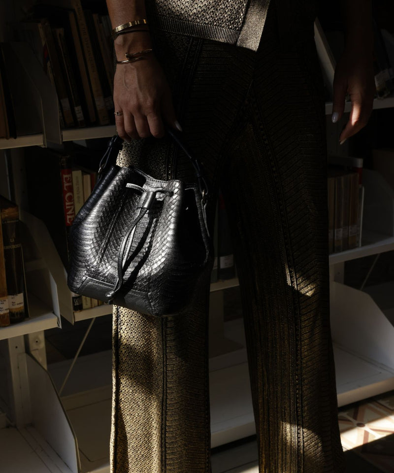 Alva in Snake and Leather