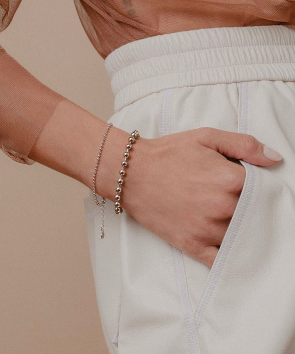 Fizz String Bracelet