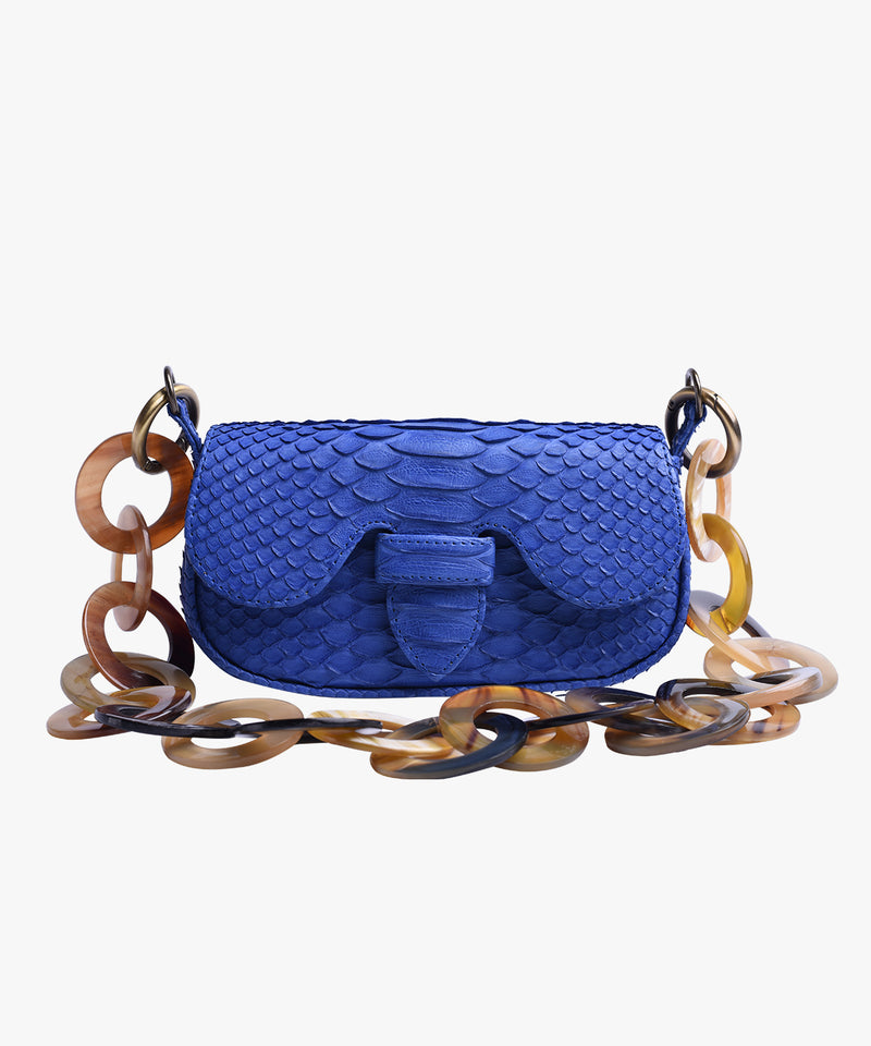 Alicia Baby in Python – Adriana Castro - Main Image